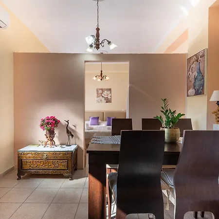 Maria's With Terrace, Close To The Appartement Kos