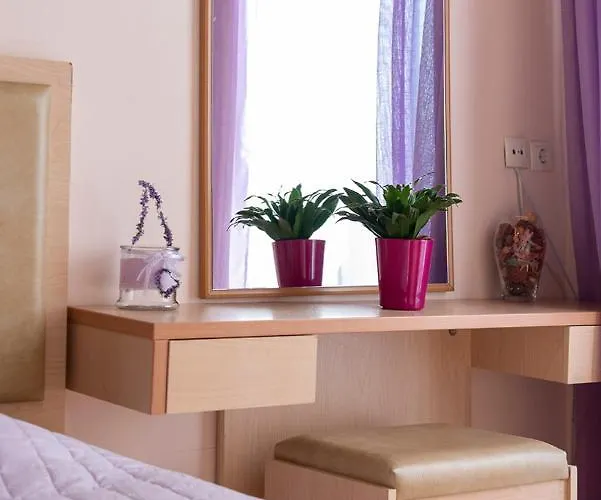 Maria's With Terrace, Close To The شقة بلدة كوس